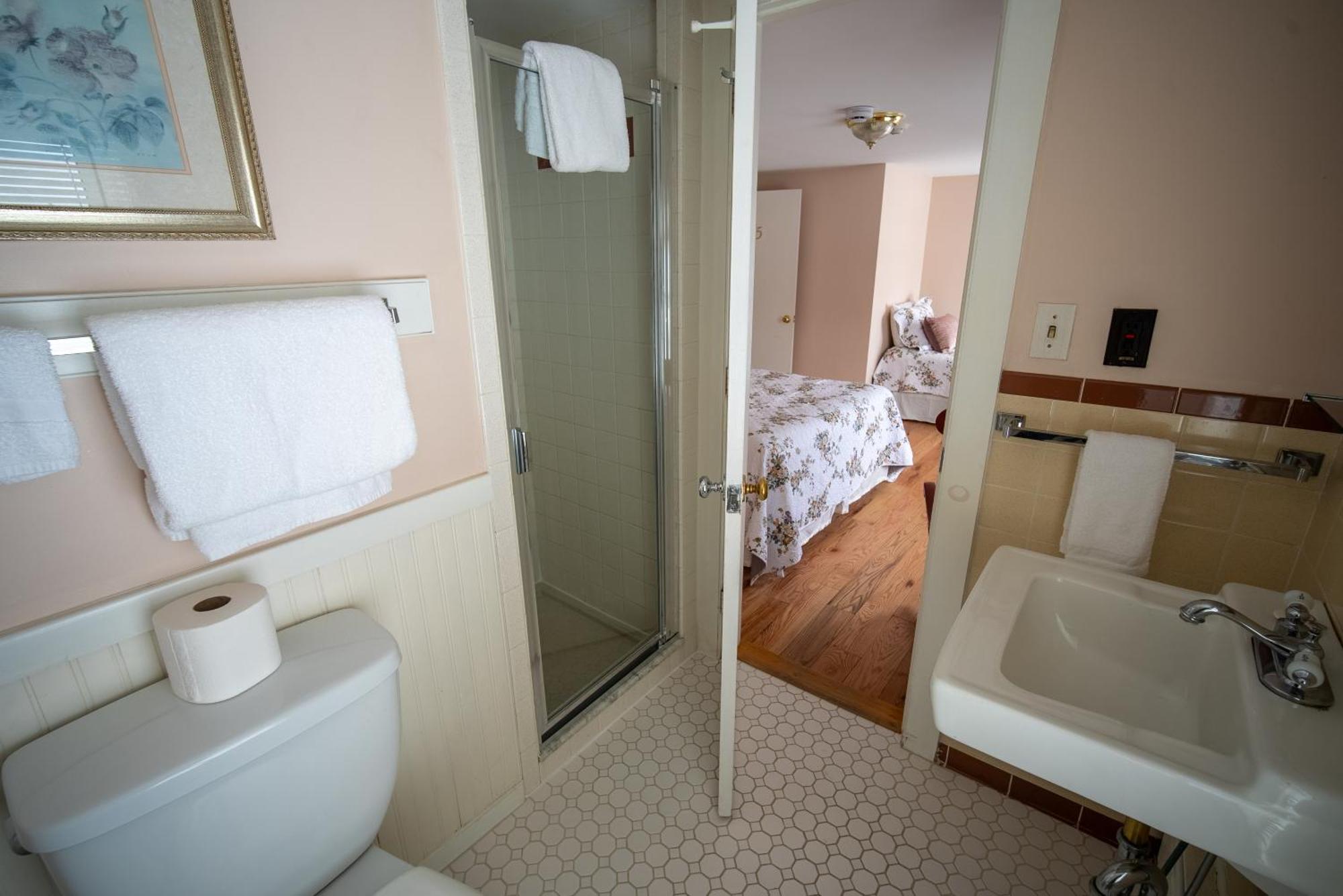 Cooper Hill Inn East Dover المظهر الخارجي الصورة