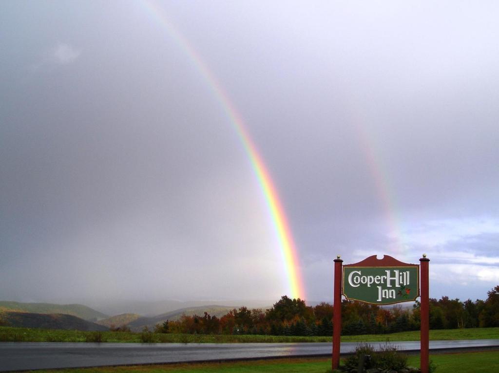 Cooper Hill Inn East Dover المظهر الخارجي الصورة
